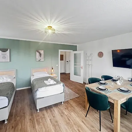 Appartement 4 Schlafzimmer Bei Hamburg & Frei Parken