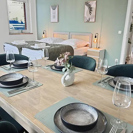 4 Schlafzimmer Bei Hamburg & Frei Parken *